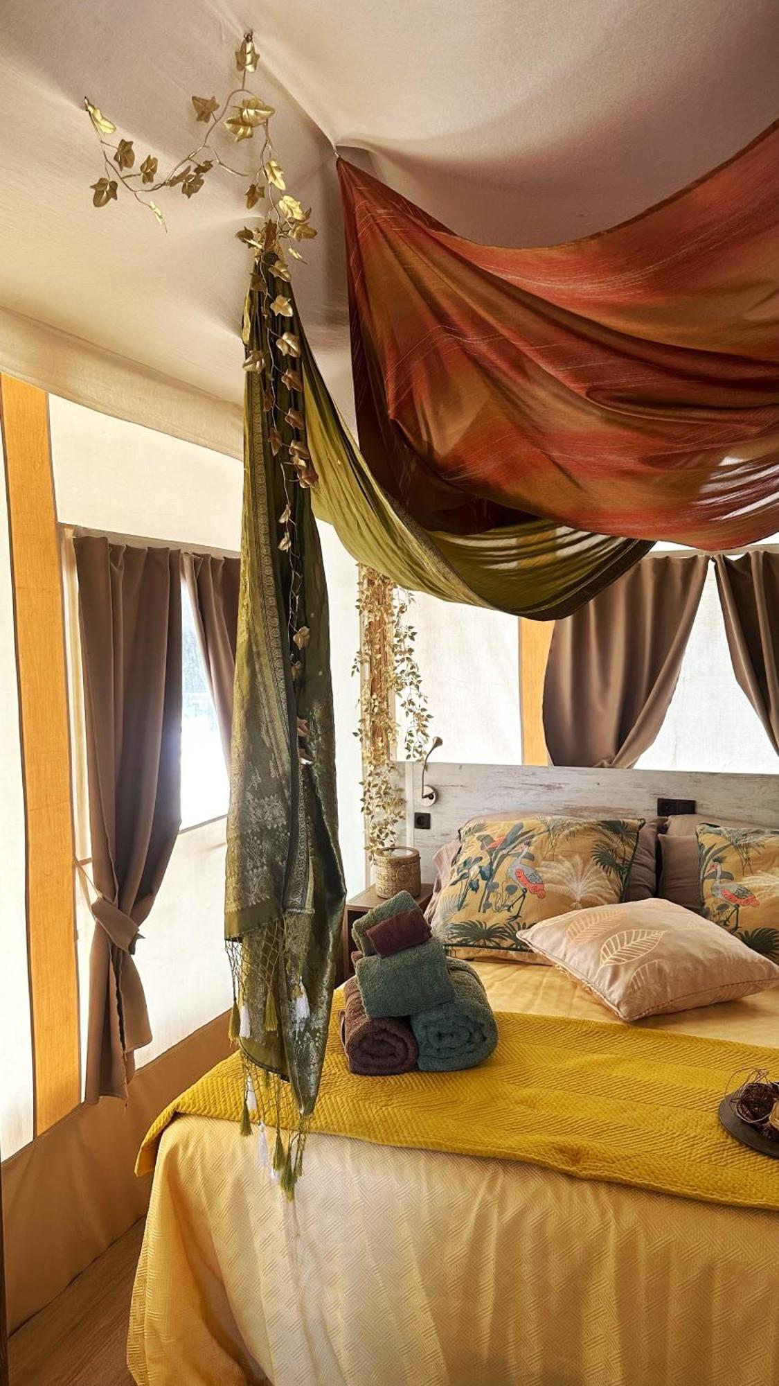 Ciriga Sicily Glamping Resort Santa Maria Del Focallo Zewnętrze zdjęcie