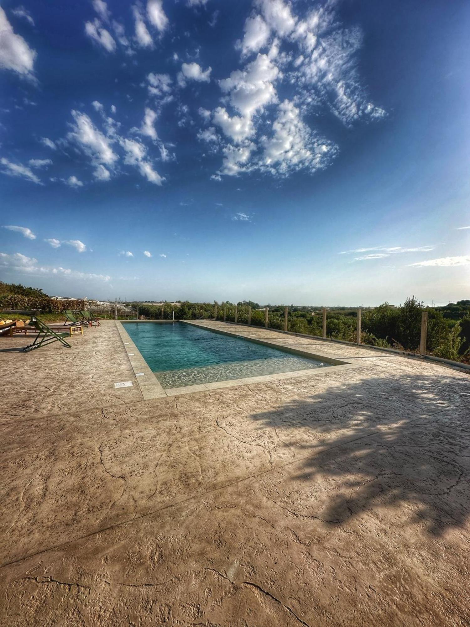 Ciriga Sicily Glamping Resort Santa Maria Del Focallo Zewnętrze zdjęcie